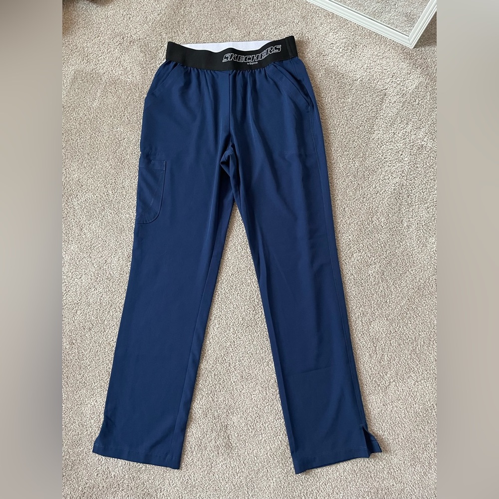 NWOT Skechers Vitality scrub pants